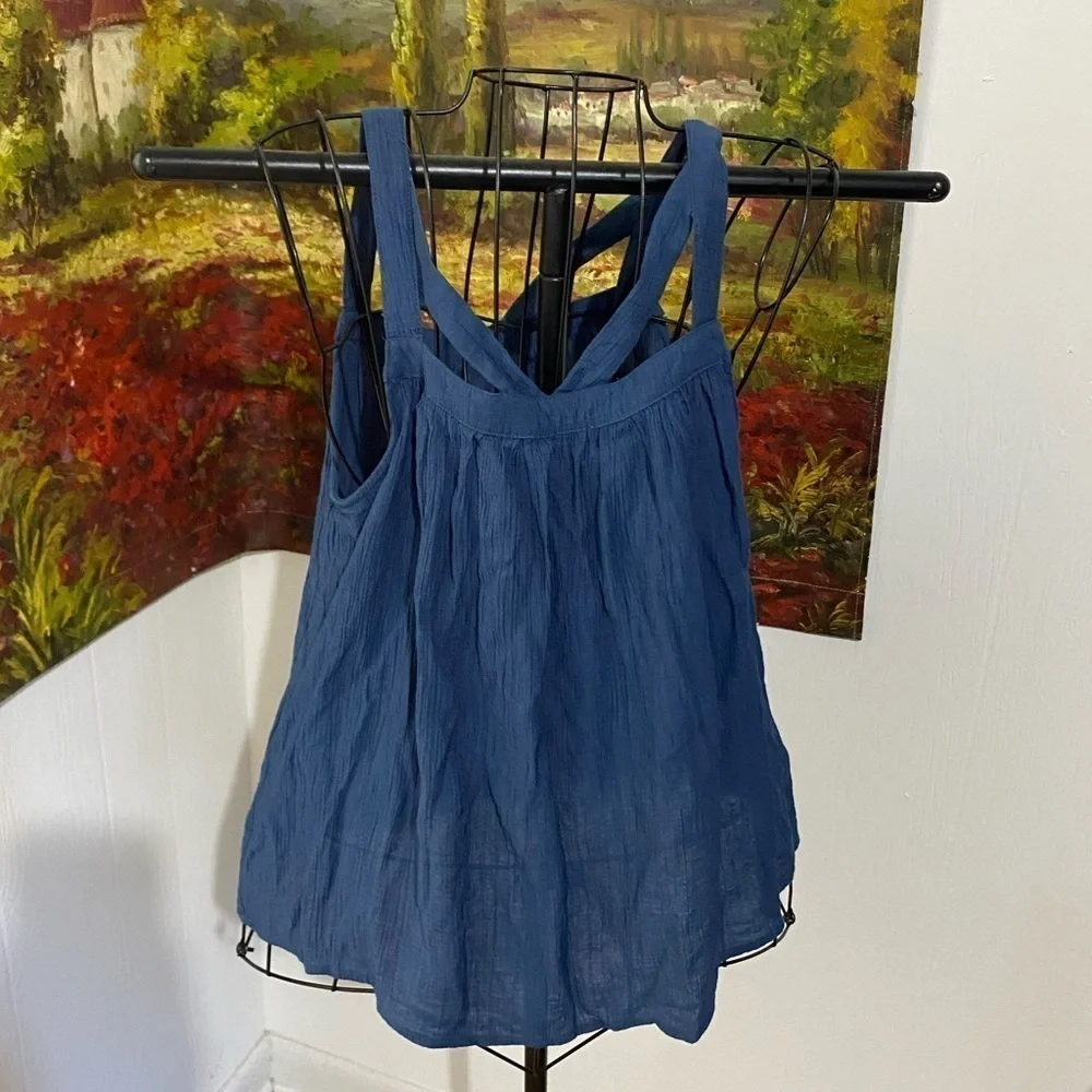 Listickle size small dusty blue Strappy tank gauze soft stretch‎ - Picture 7 of 7